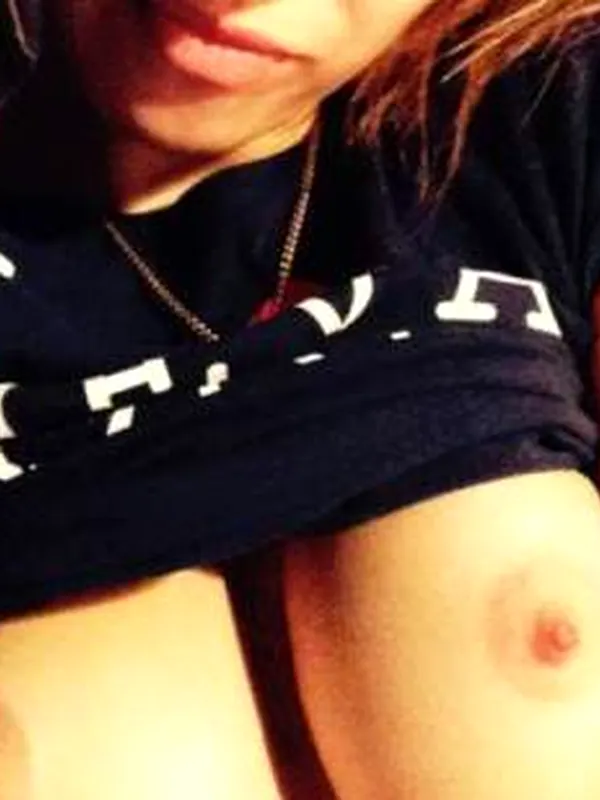 Rosalie, 28 ans, flirt coquin à Angers