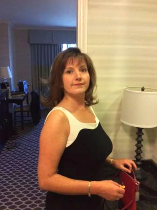 Christine, 52 ans, flirt coquin à Cannes