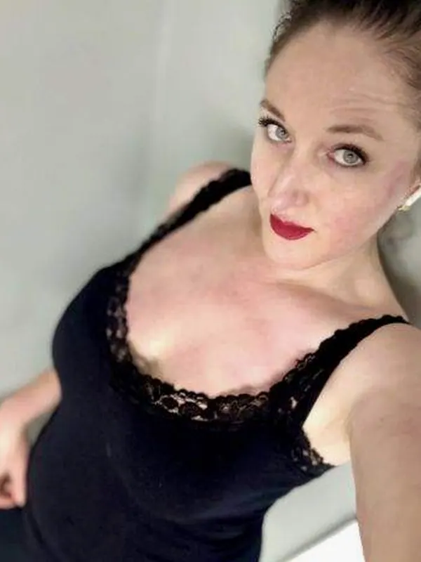 Julie, 38 ans, flirt coquin à Colmar