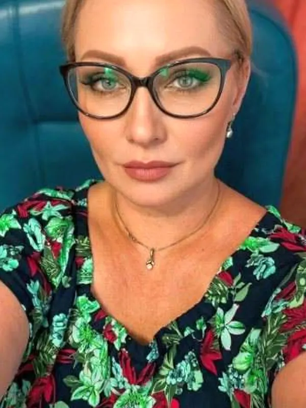 Alison, 28 ans, flirt coquin à Le Mans