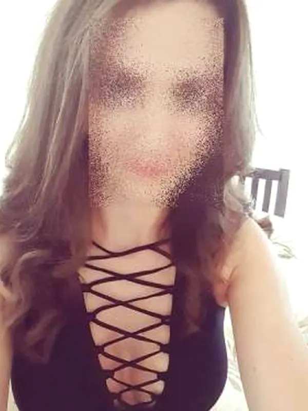 Léana, 25 ans, flirt coquin à Lyon