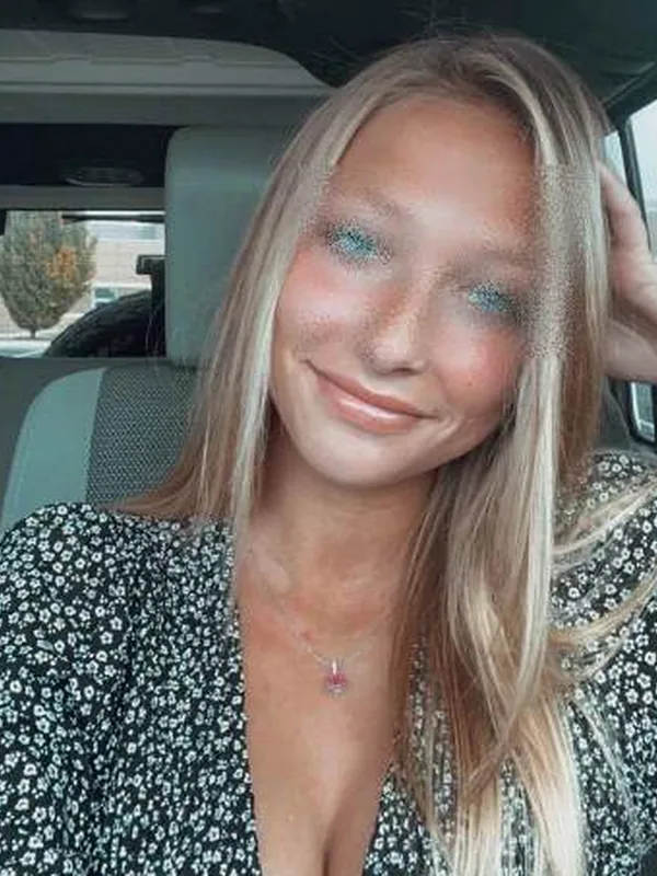 Cynthia, 39 ans, flirt coquin à Rouen