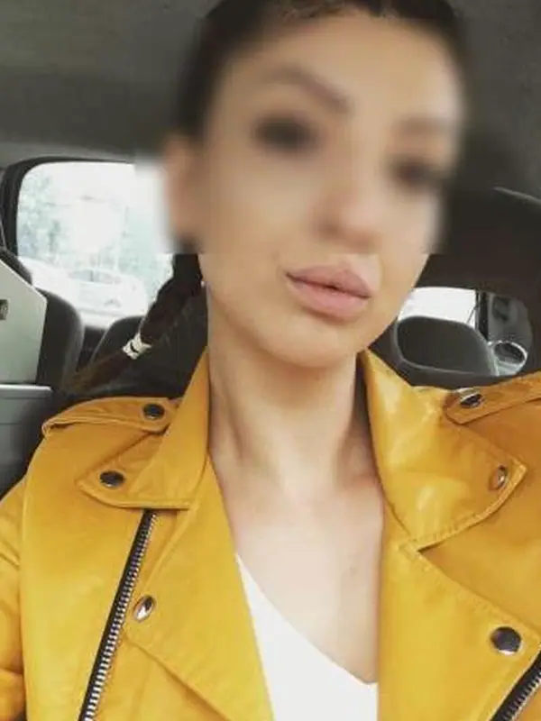 Nina, 25 ans, flirt coquin à Villeurbanne