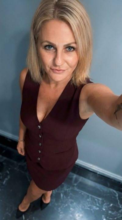 rencontre flirt - Troyes - Patronne le jour, je flirte avec les célibataires qui osent à Troyes le soir