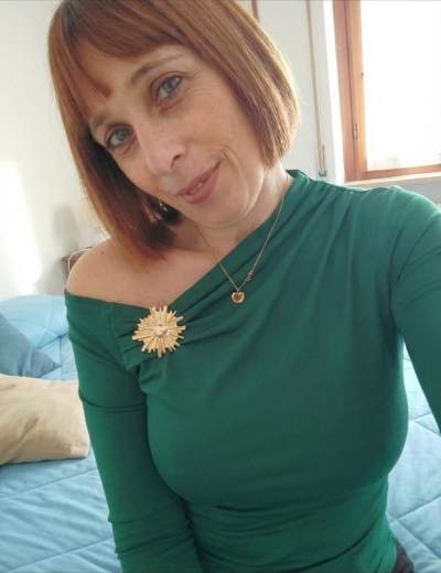 rencontre flirt - Niort - Niort, 35 ans, elle attend ton message sur le tchat flirt gratuit ce soir