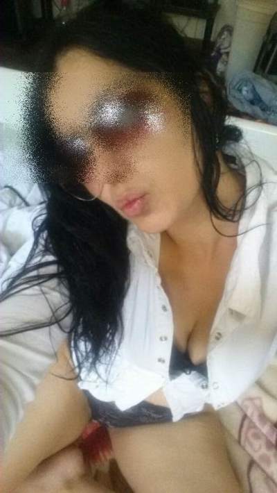 rencontre flirt - Chartres - Stagiaire sage en apparence, Coralie cherche tchat épicé à Chartres