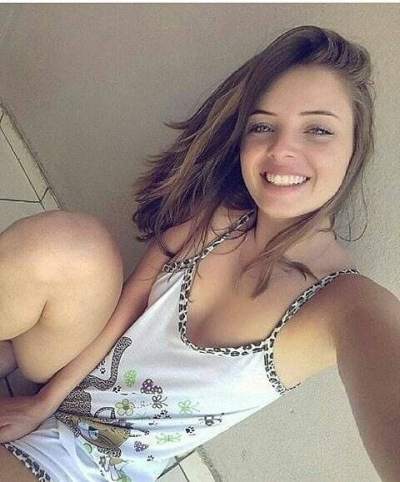 rencontre flirt - Biguglia - J&rsquo;ai envie de discuter avec toi, de flirter un peu à Biguglia et de voir où ça nous mène