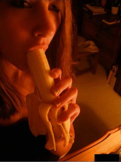 rencontre flirt - La Roche-sur-Yon - Sage en apparence, coquine en réalité : Lorraine cherche flirt local à La Roche-sur-Yon